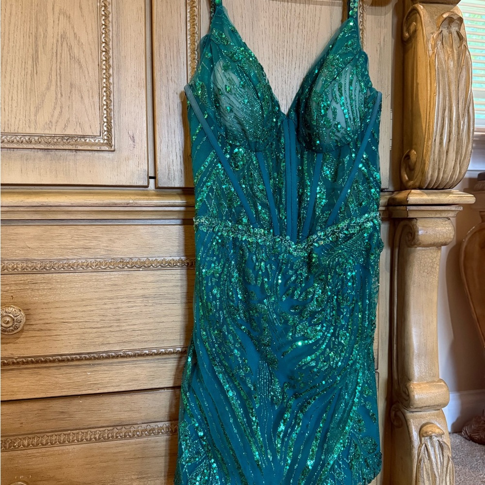 Sparkling Green Sequin Mini Dress| Cocktail/Homecoming - Picture 5 of 5